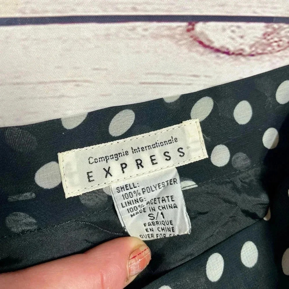 90s Flowy A- Line Vintage Express Pleated Chiffon Polka Dot Knee Length Skirt - Picture 6 of 9